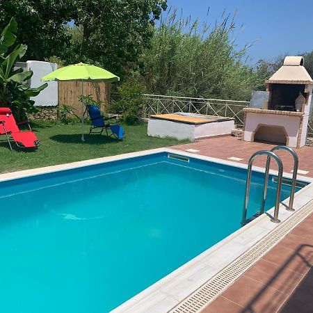 Hayeks Villa Daratsos Bagian luar foto